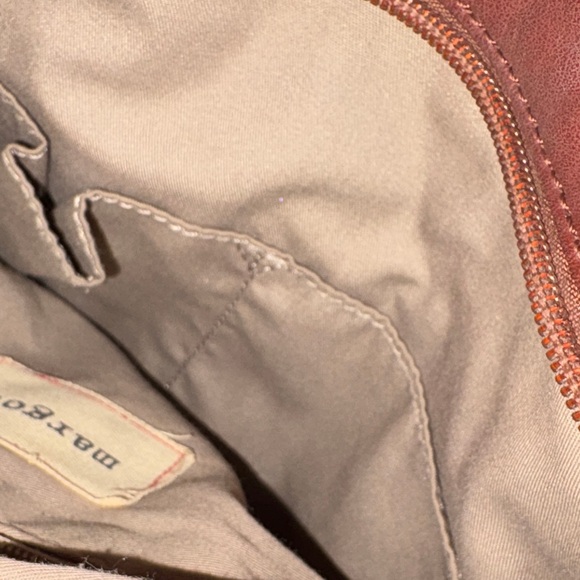 Margot Rich Brown Leather Messenger Bag - Picture 5 of 10